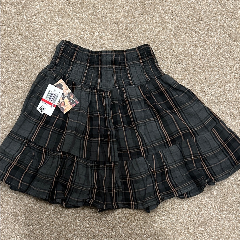 Plaid Black, green and Brown women’s Skirt (XS) with wide waist band for stretch